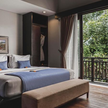 Canggu Circle Villa By Ini Vie Hospitality Buitenkant foto
