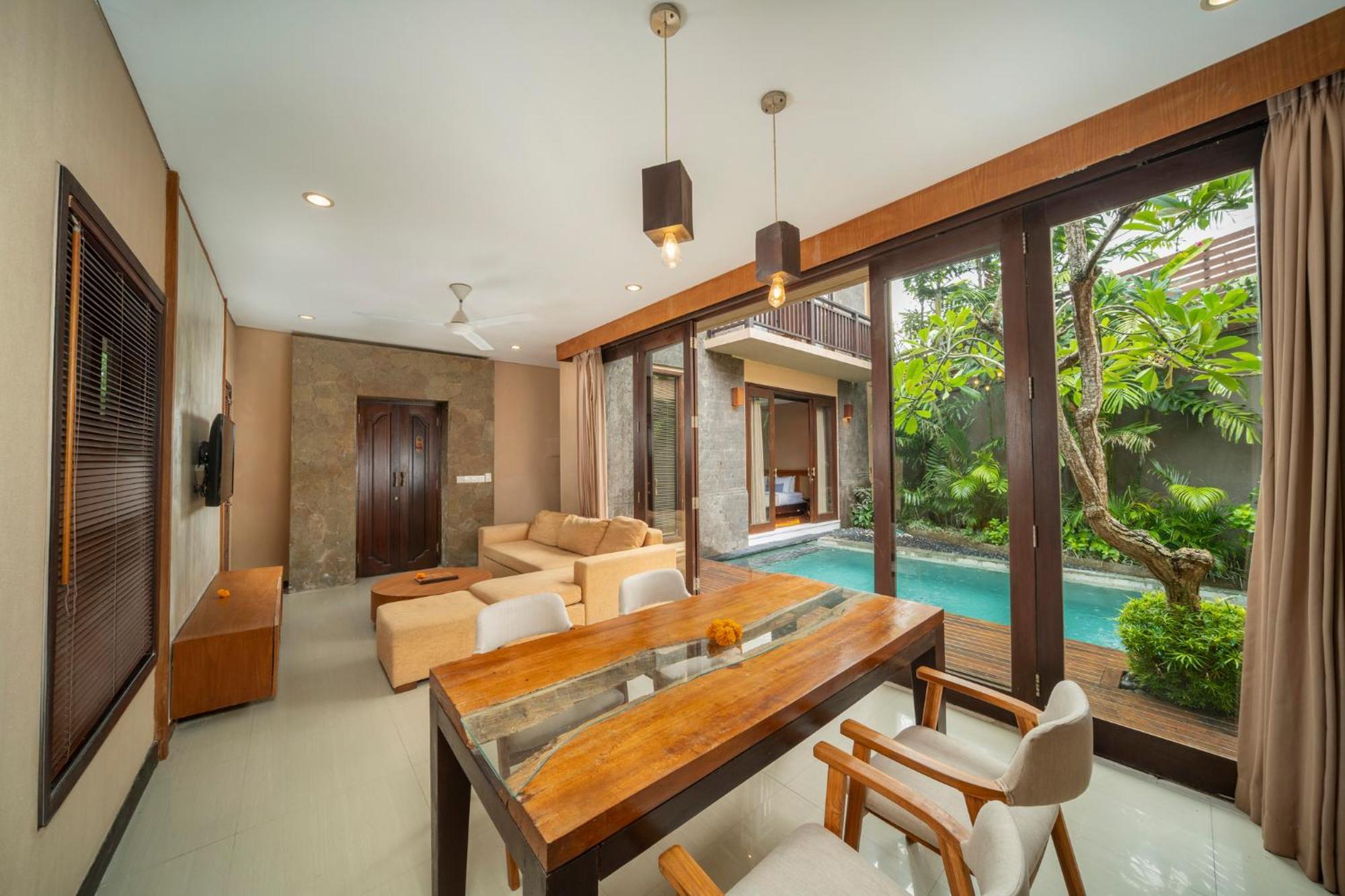 Canggu Circle Villa By Ini Vie Hospitality Buitenkant foto