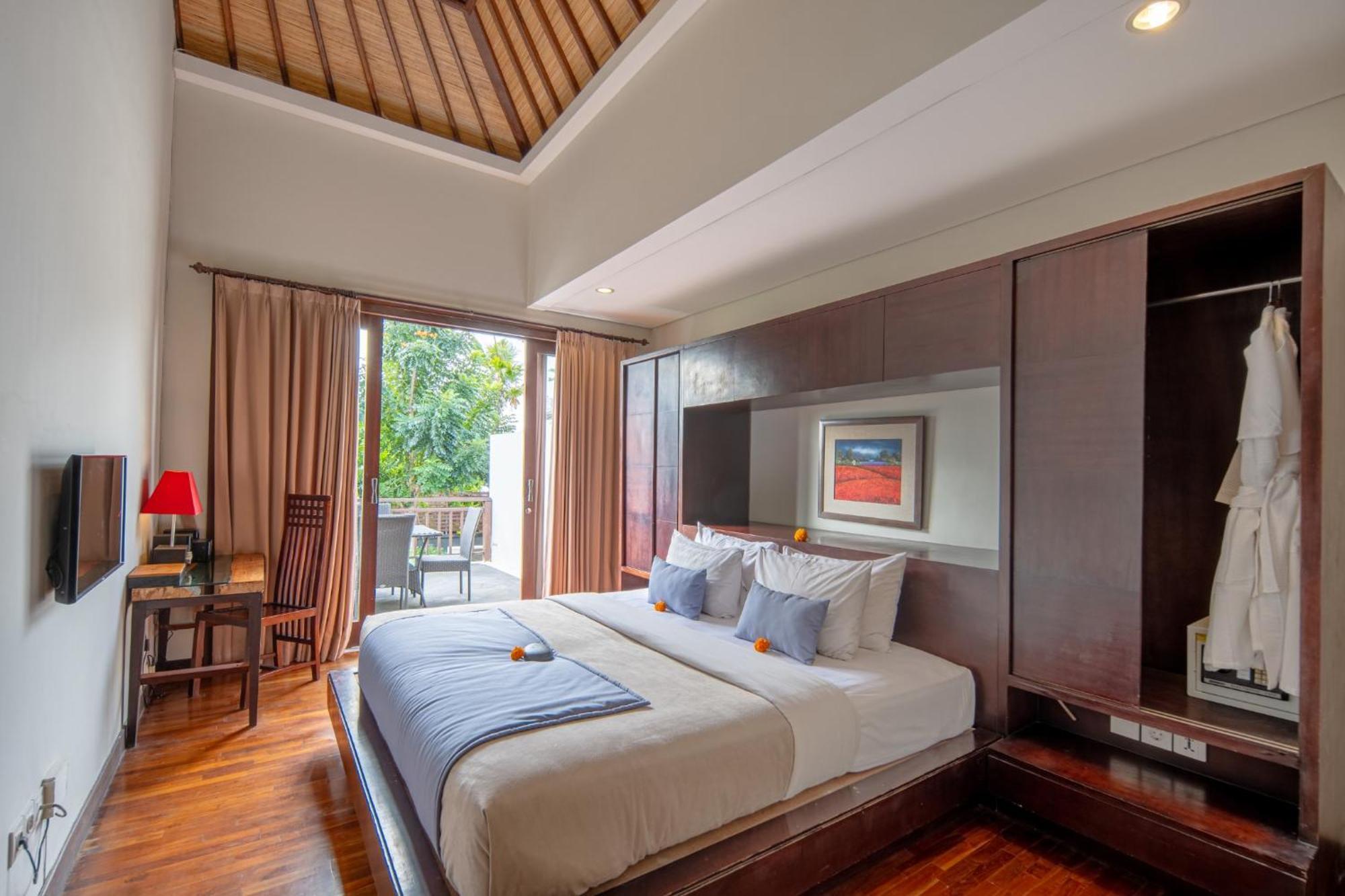 Canggu Circle Villa By Ini Vie Hospitality Buitenkant foto