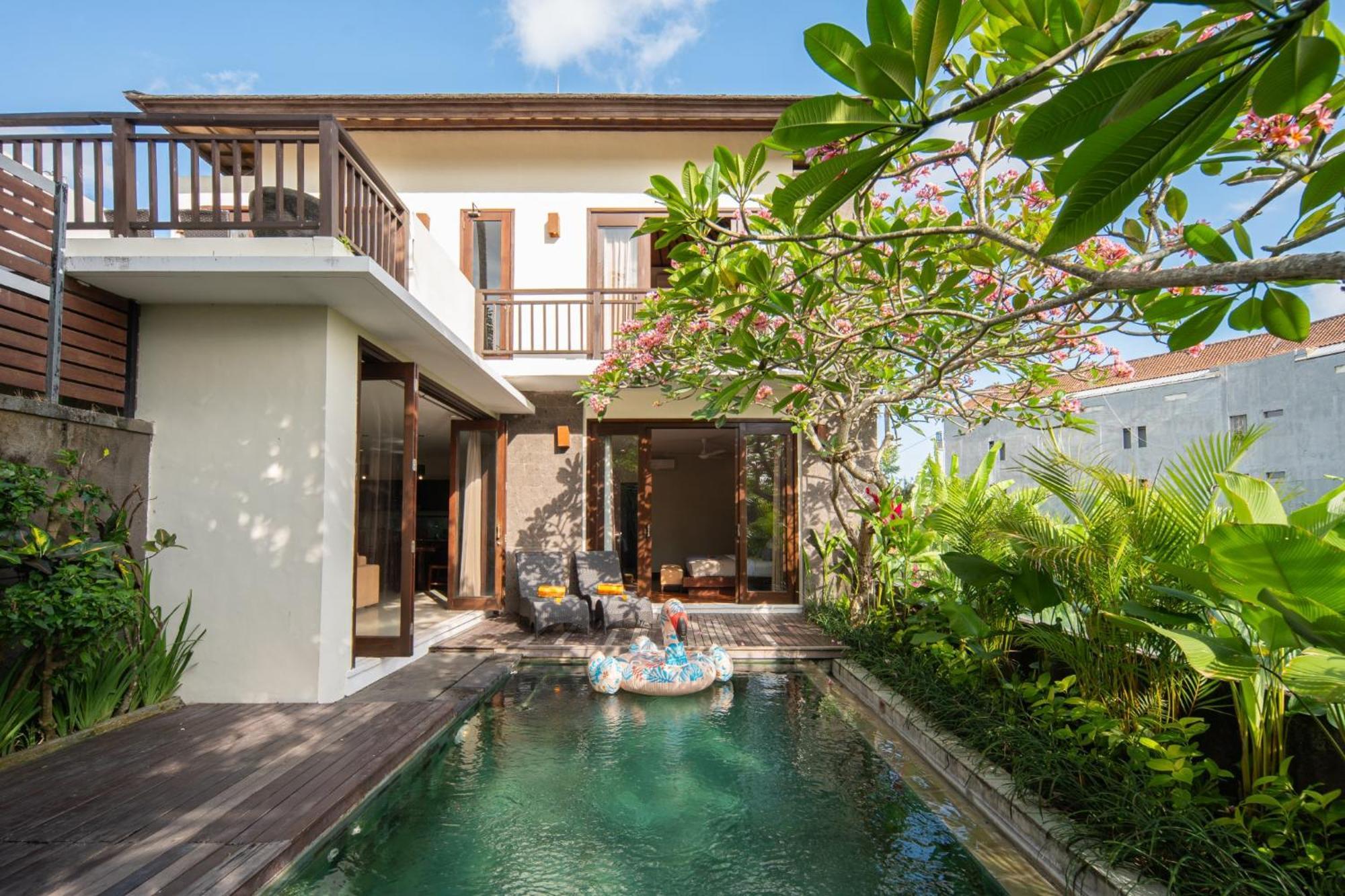 Canggu Circle Villa By Ini Vie Hospitality Buitenkant foto