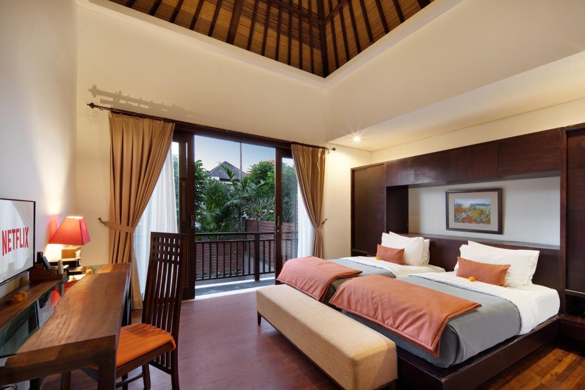 Canggu Circle Villa By Ini Vie Hospitality Buitenkant foto