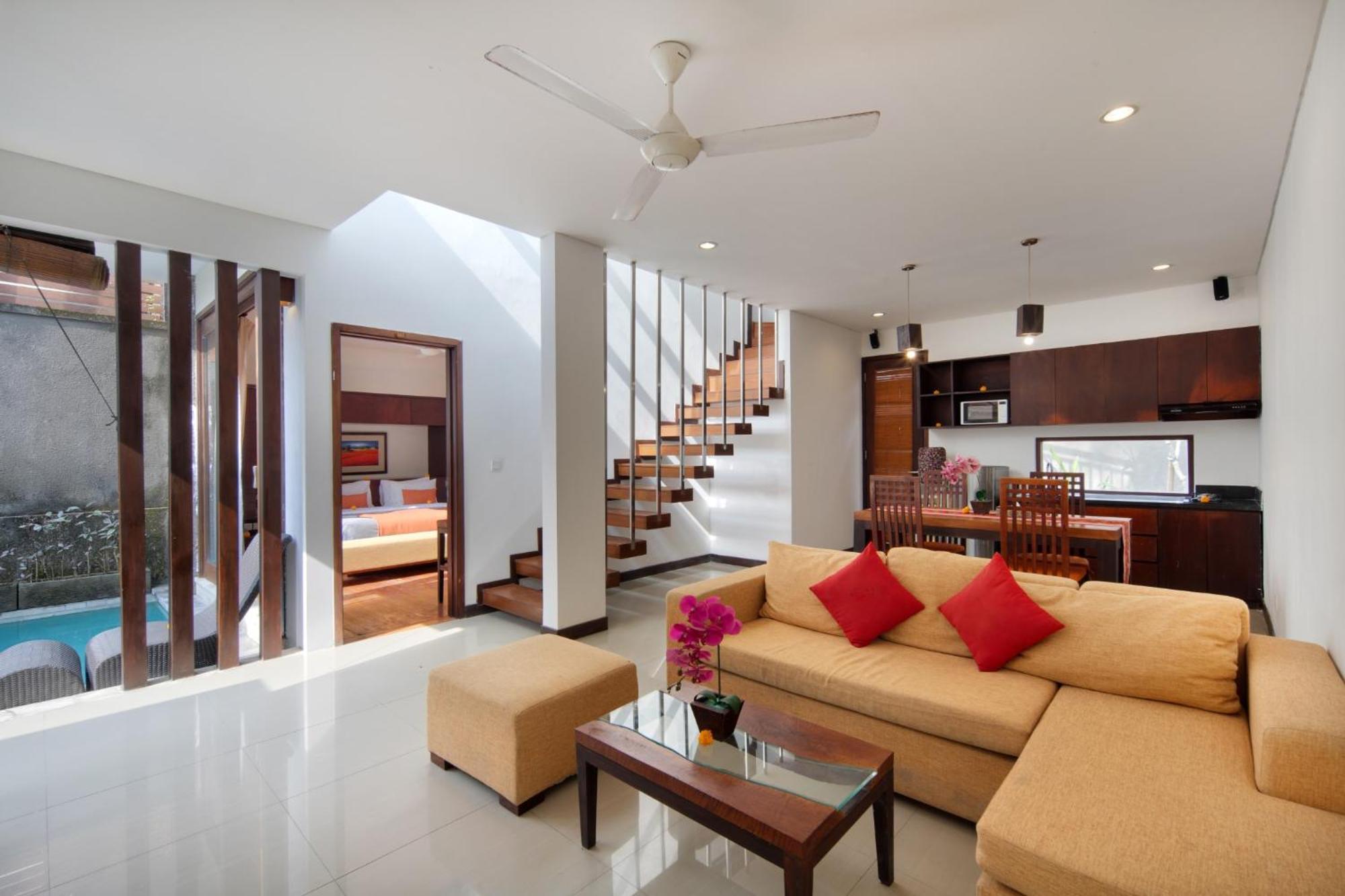 Canggu Circle Villa By Ini Vie Hospitality Buitenkant foto