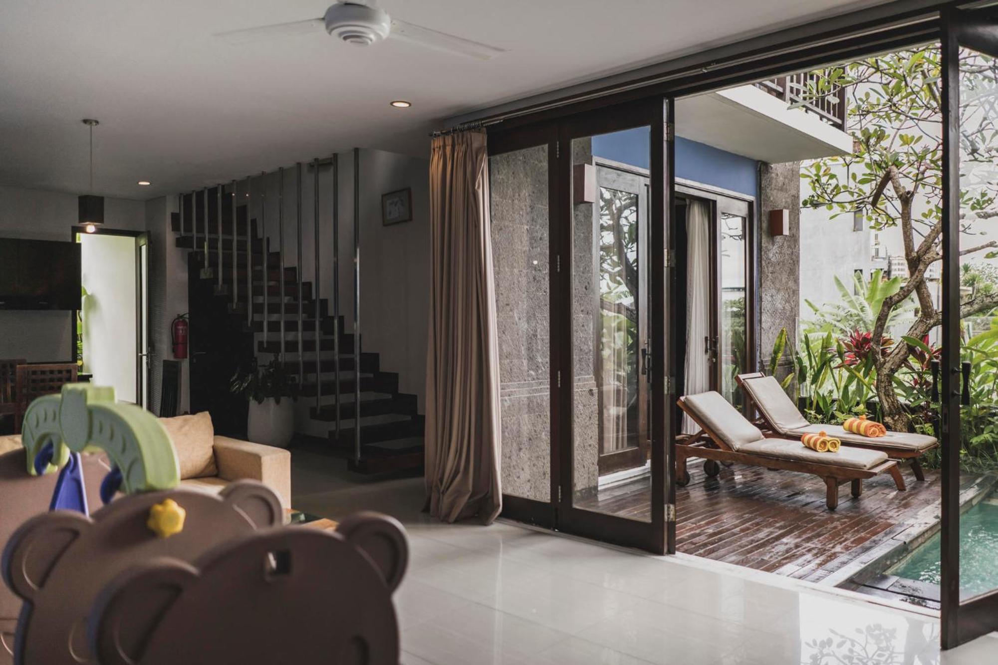 Canggu Circle Villa By Ini Vie Hospitality Buitenkant foto