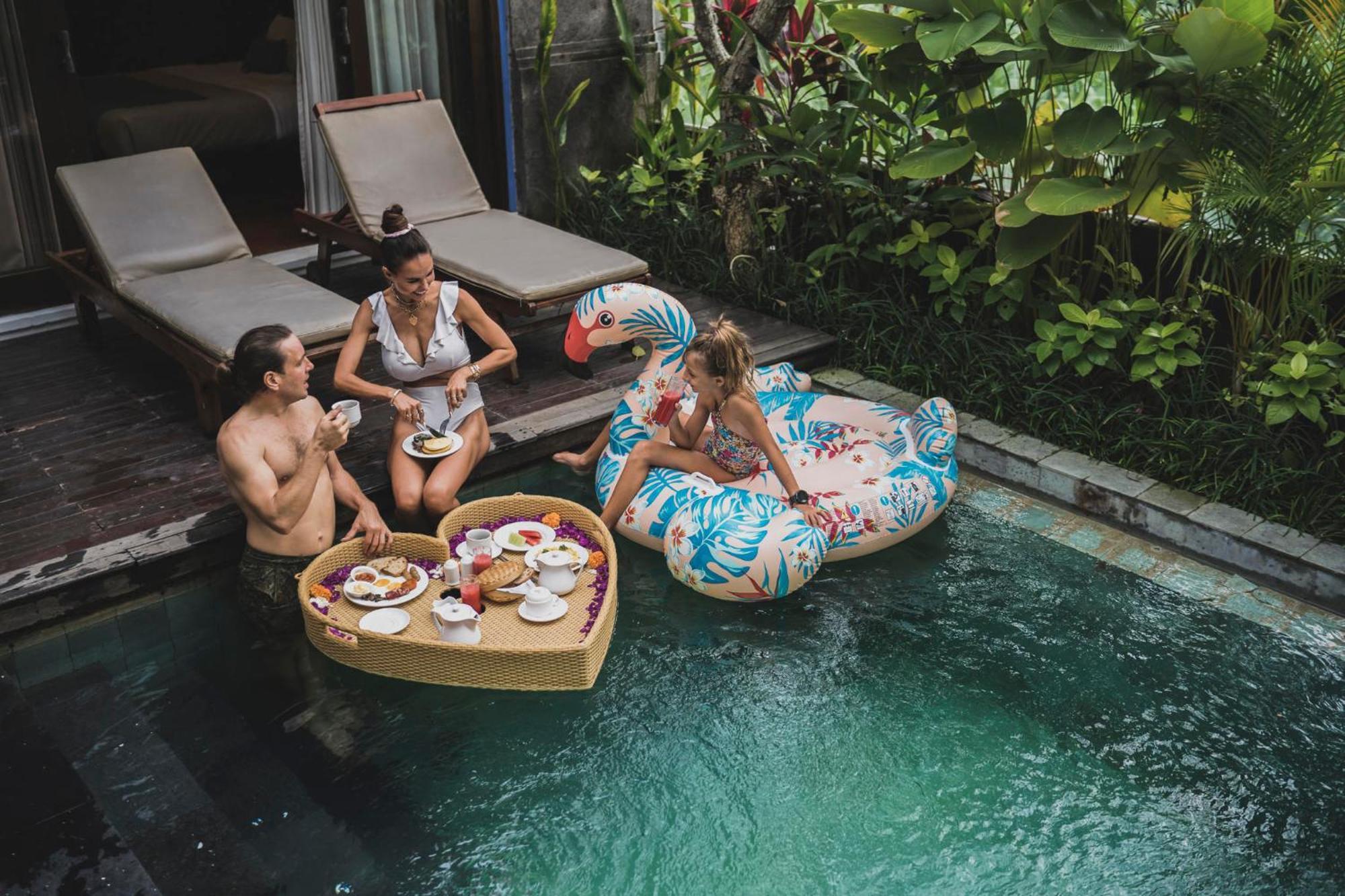 Canggu Circle Villa By Ini Vie Hospitality Buitenkant foto